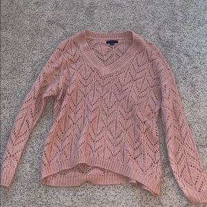 I am selling an american eagle sweater!!!